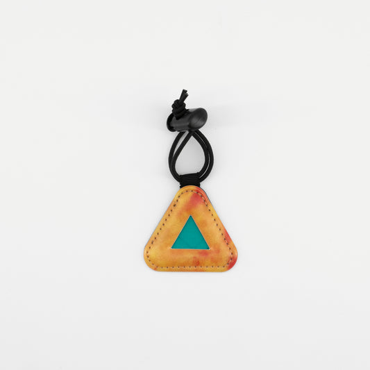 Mini Triangle Reflector (Fire Dye, multi colour)