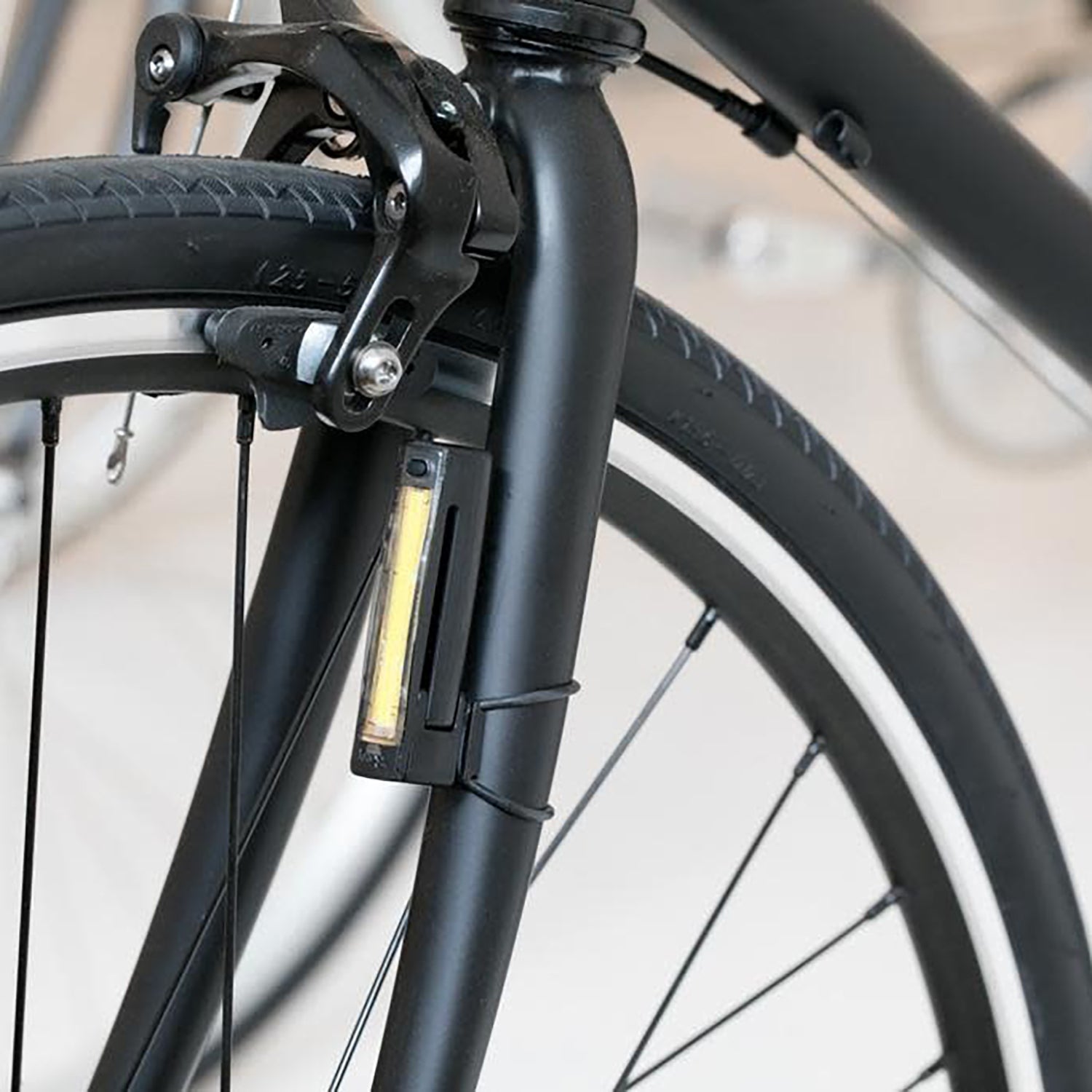 Knog Plus Twinpack Front & Rear Light Set - Wolf Cycles Knog Plus Twinpack Front & Rear Light Set - Wolf Cycles
