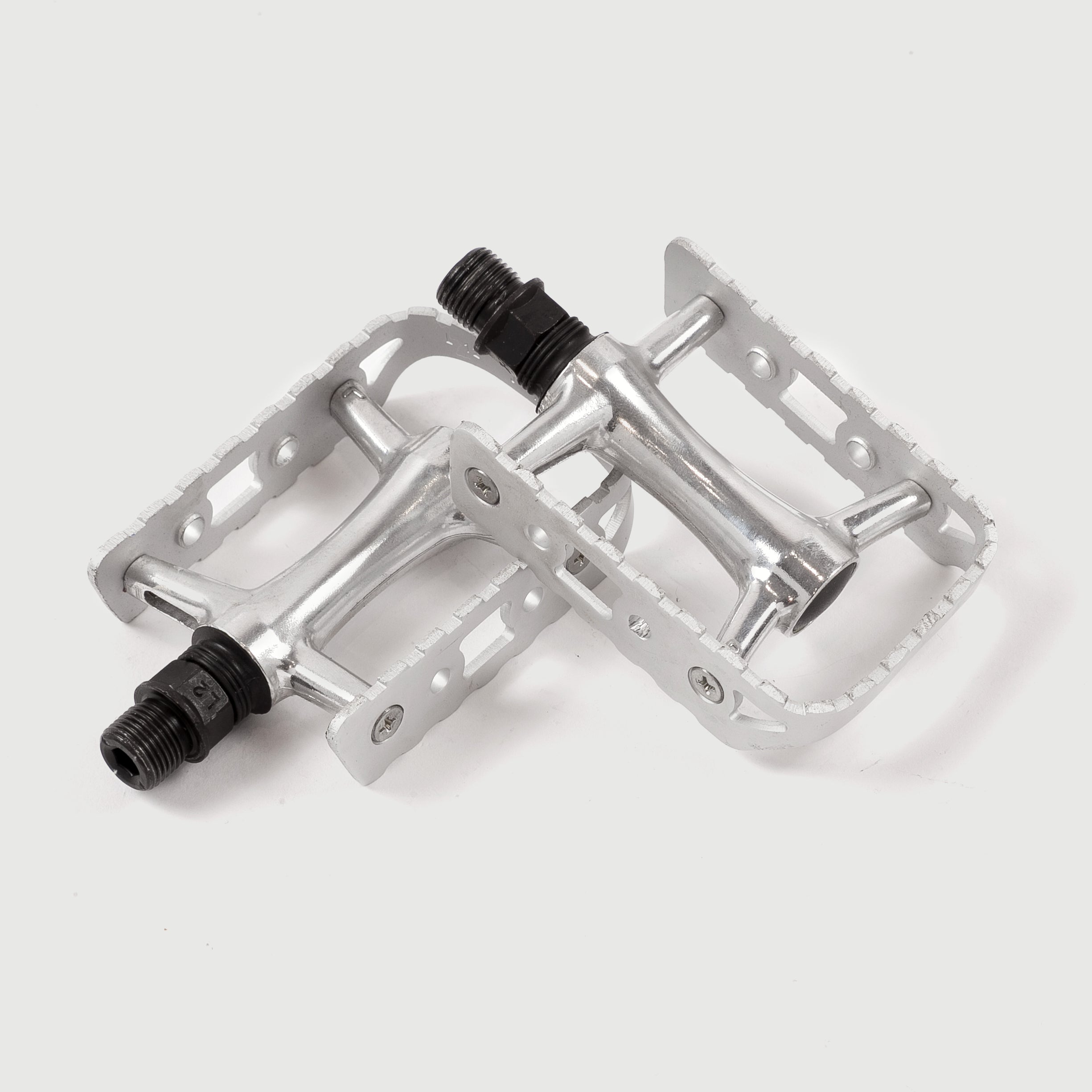 R-200 Silver Pedals
